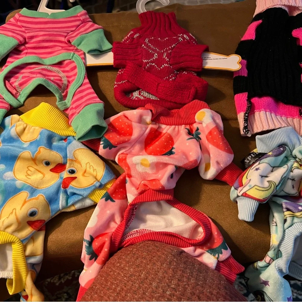 Red Heart-Pattern dog Sweaters and sleepers